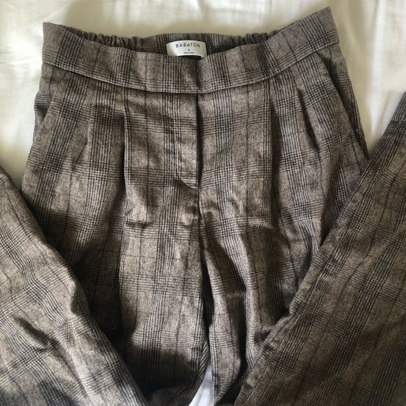 Aritzia Babaton Cohen Pant - Picture 3 of 9